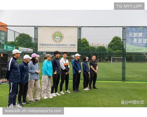 2026年足球基层俱乐部青训经费使用透明化通报，足球青训营报名